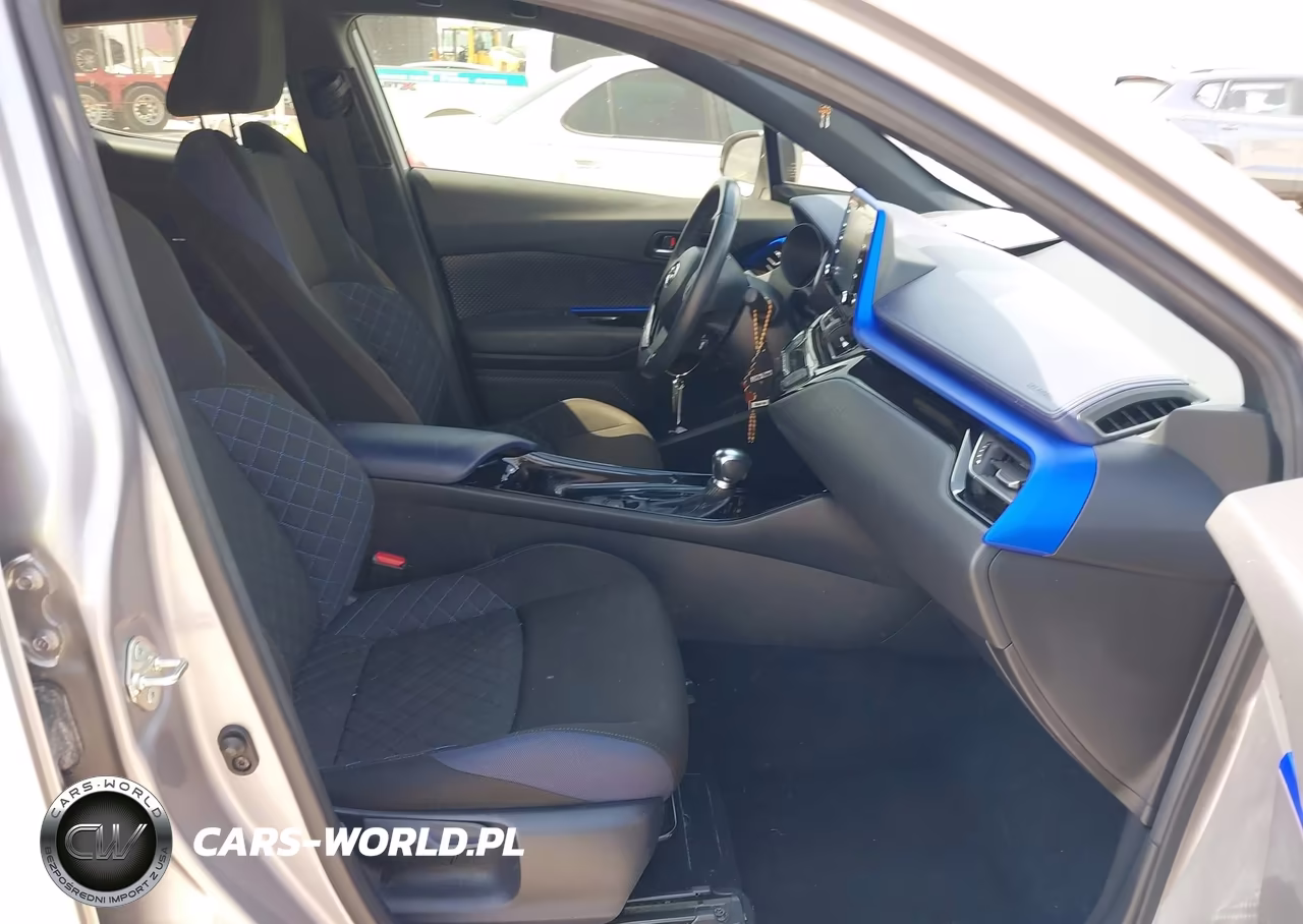 2020 Toyota C-Hr Xle VIN:JTNKHMBXXL1087841 - 5
