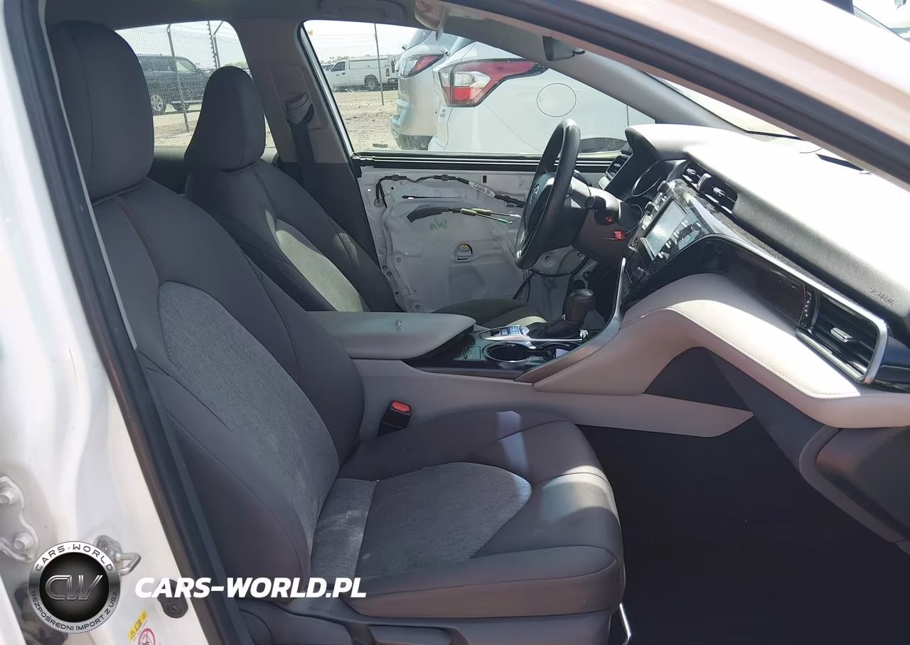 2019 Toyota Camry Hybrid Le VIN:4T1B31HK9KU510060 - 5