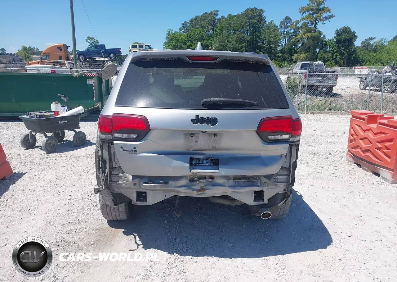 2018 Jeep Grand Cherokee Altitude 4X2 VIN:1C4RJEAG3JC208466 - 16