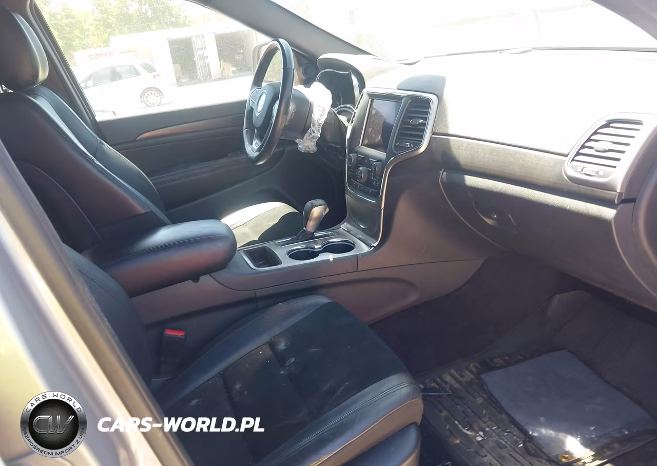 2018 Jeep Grand Cherokee Altitude 4X2 VIN:1C4RJEAG3JC208466 - 5