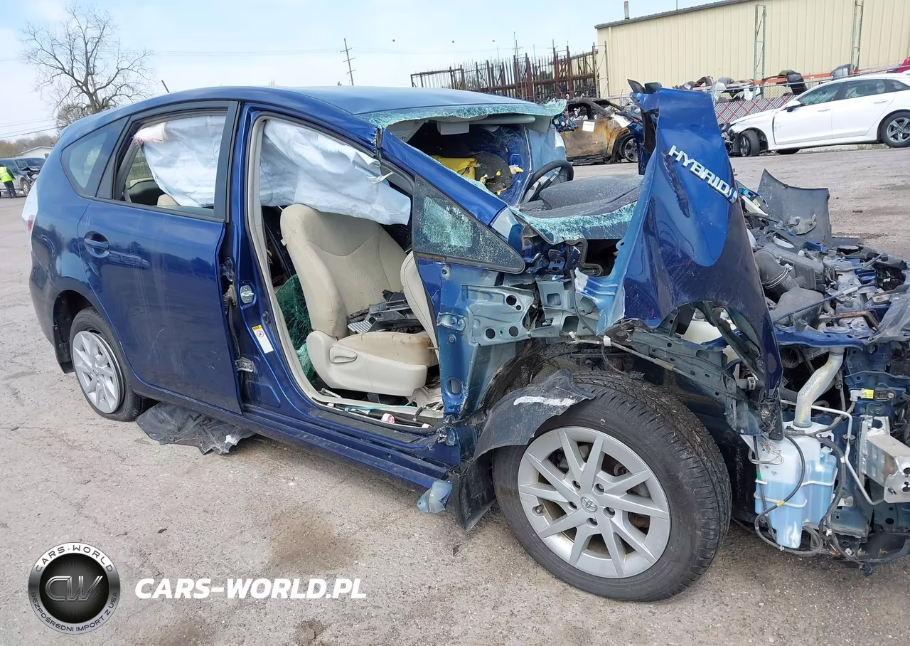 2014 Toyota Prius V Two VIN:JTDZN3EU8E3364596 - 14
