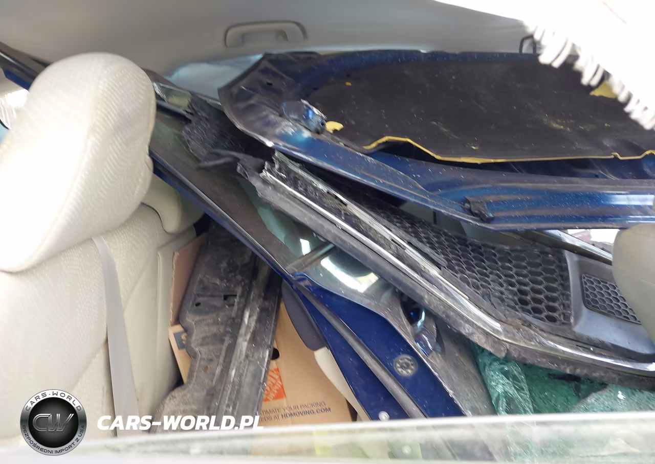 2014 Toyota Prius V Two VIN:JTDZN3EU8E3364596 - 8