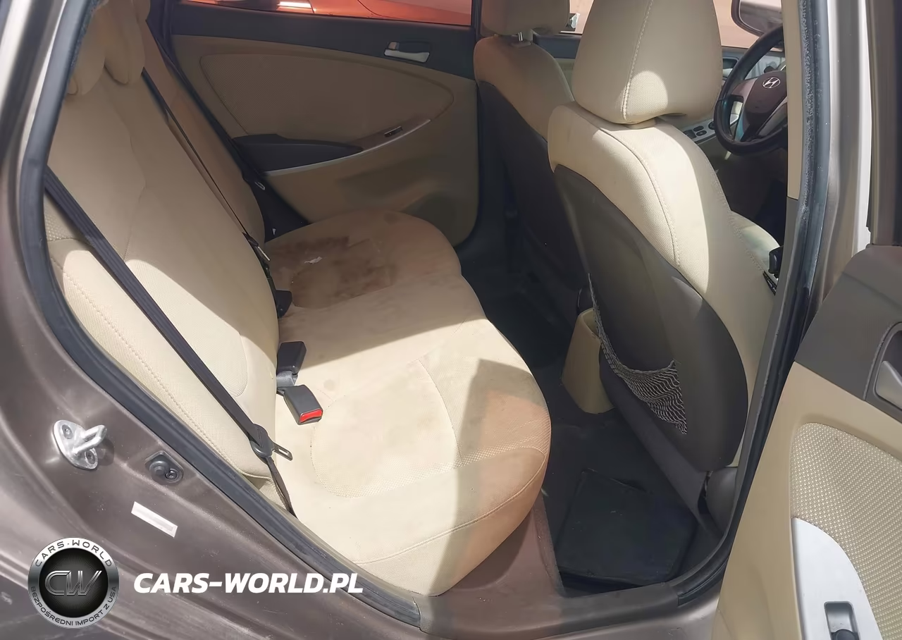 2013 Hyundai Accent Gls VIN:KMHCT4AEXDU449296 - 8