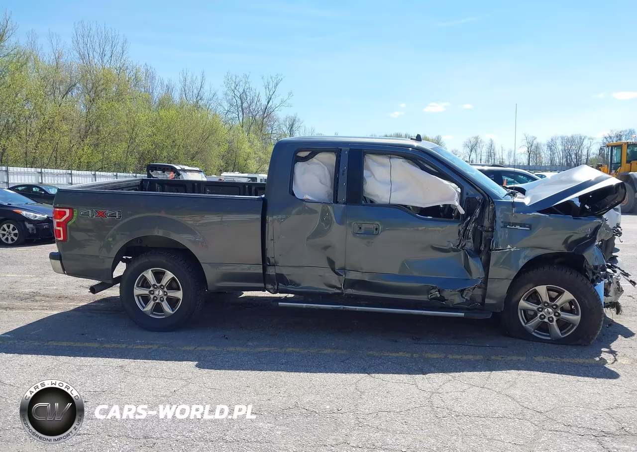 2020 Ford F-150 Xlt VIN:1FTFX1E46LFC04021 - 13