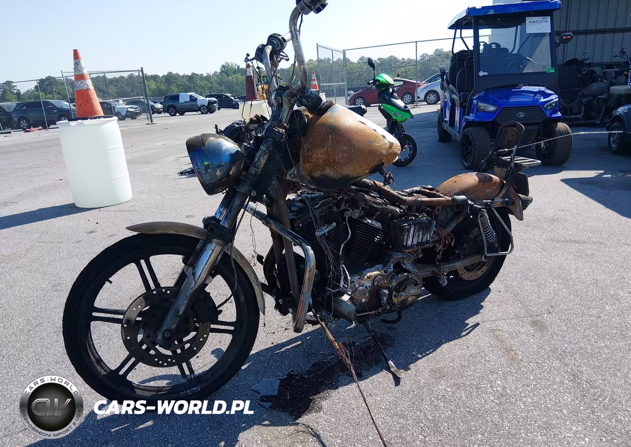 2001 Harley-Davidson Xl1200 C VIN:1HD1CGP171K116884 - 2