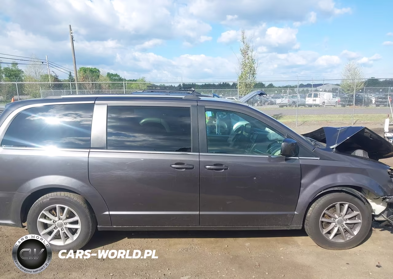 2020 Dodge Grand Caravan Sxt VIN:2C4RDGCG1LR153820 - 14