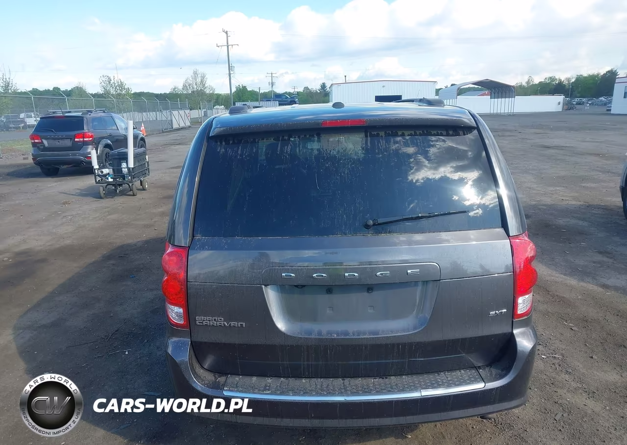 2020 Dodge Grand Caravan Sxt VIN:2C4RDGCG1LR153820 - 17