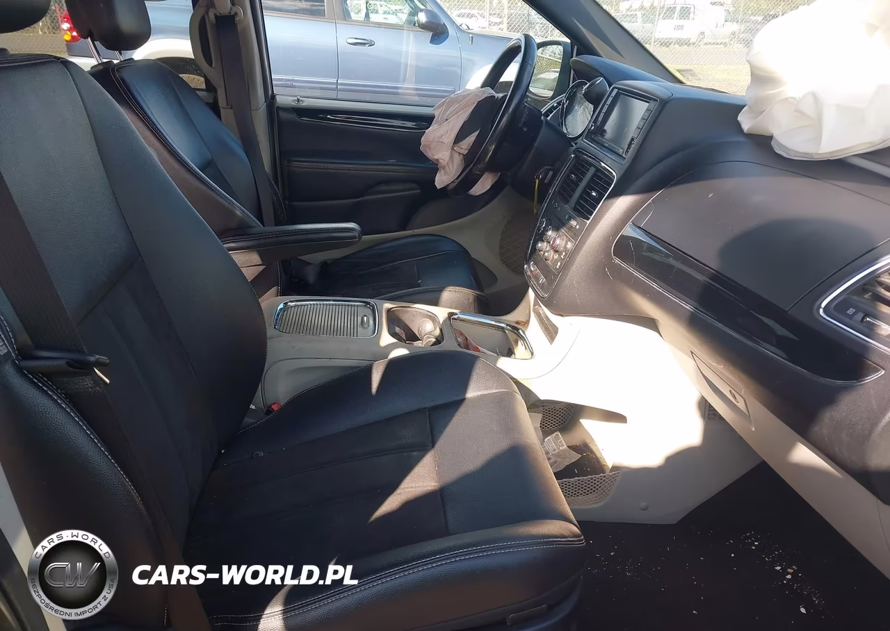 2020 Dodge Grand Caravan Sxt VIN:2C4RDGCG1LR153820 - 5