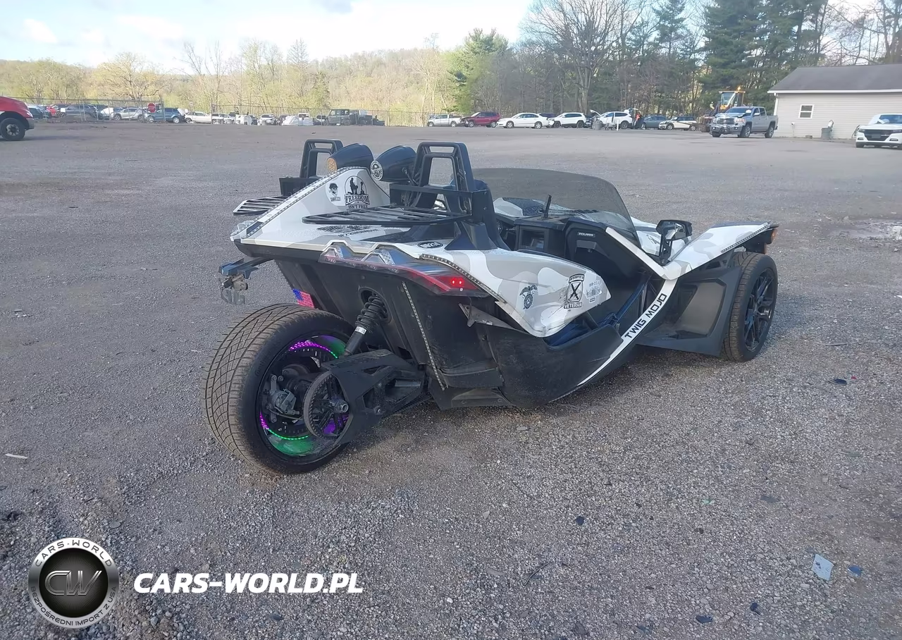 2023 Polaris Slingshot S VIN:57XAASHD8P8154351 - 4
