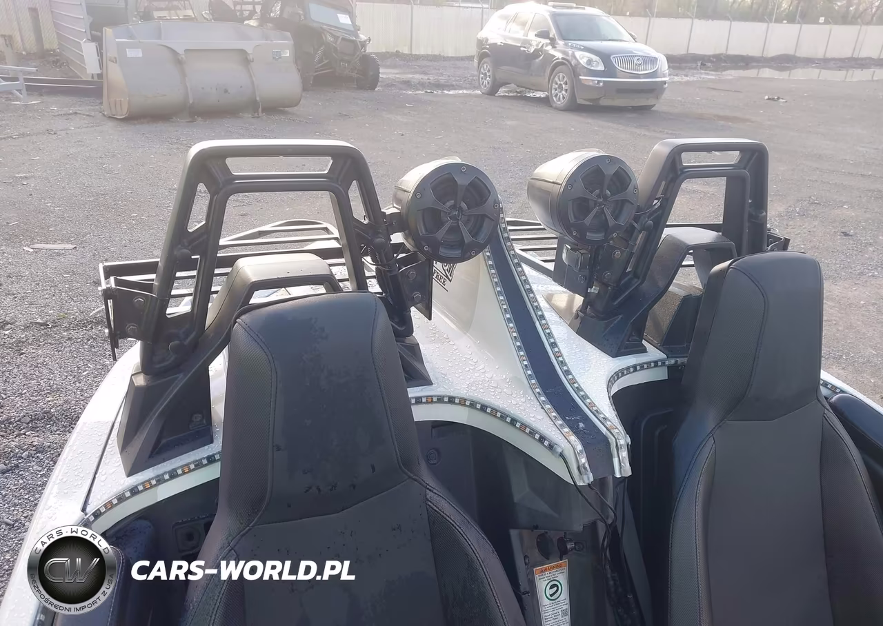2023 Polaris Slingshot S VIN:57XAASHD8P8154351 - 8