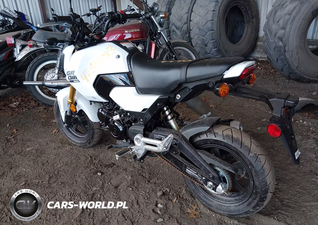 2025 Honda Grom A VIN:MLHJC9253S5300238 - 3
