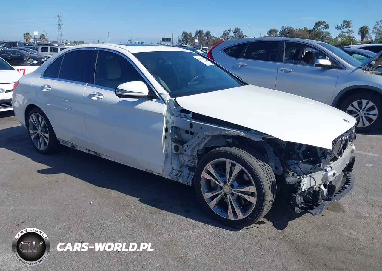 2018 Mercedes-Benz C 300 – zdjęcie 1 z 18