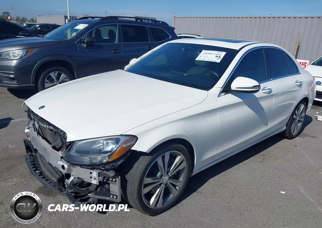 2018 Mercedes-Benz C 300 VIN:55SWF4JBXJU281144 - 2
