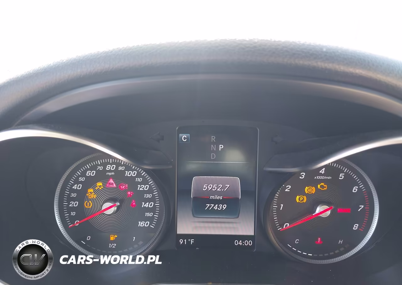 2018 Mercedes-Benz C 300 VIN:55SWF4JBXJU281144 - 7