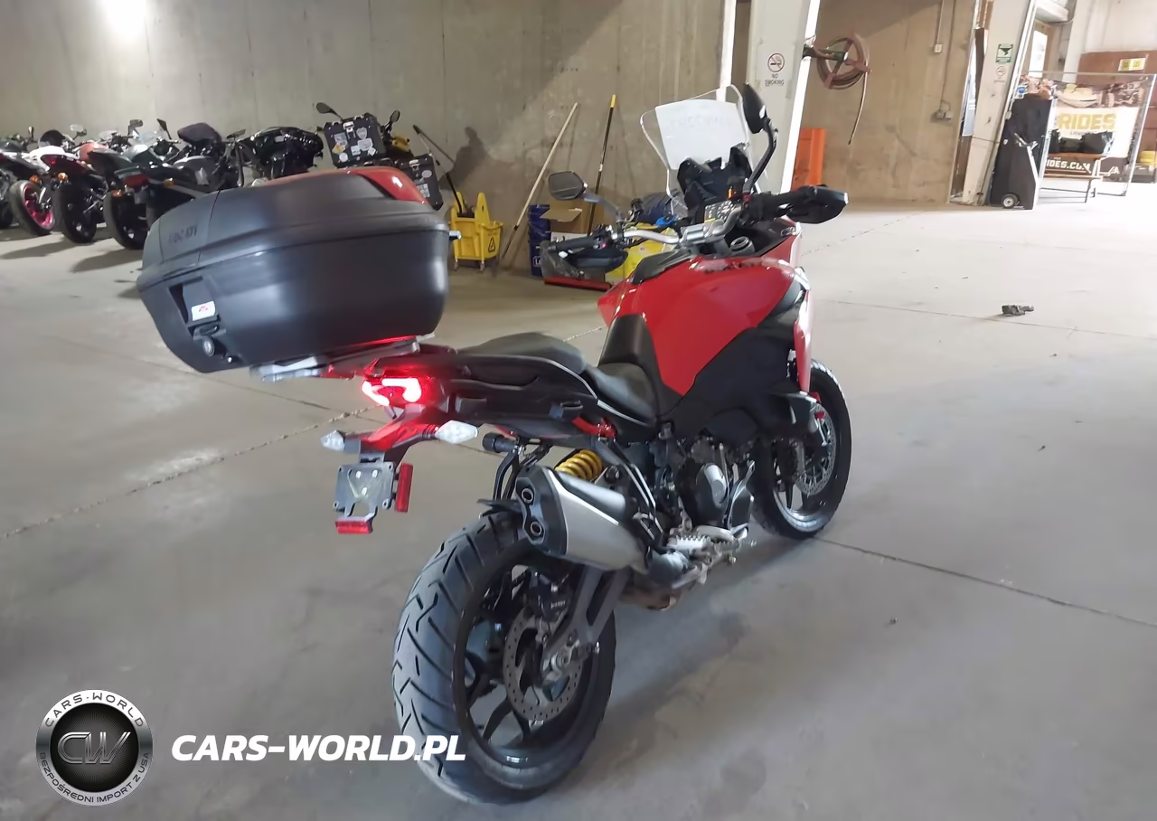 2026 Ducati Multistrada V2-V2 S VIN:ZDMAAU9T5TB003687 - 4