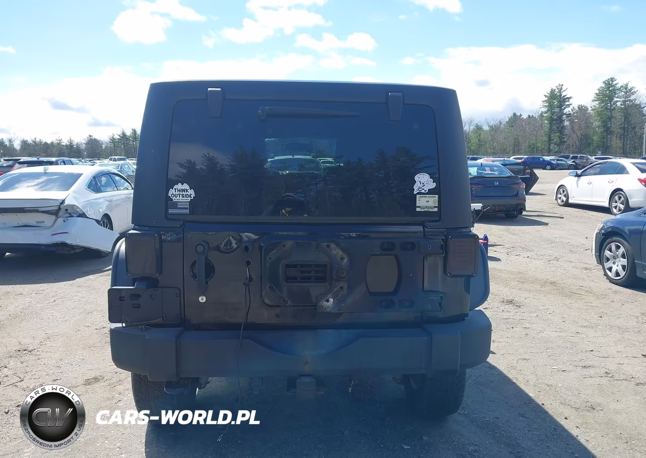 2012 Jeep Wrangler Unlimited Rubicon VIN:1C4BJWFG7CL116456 - 17