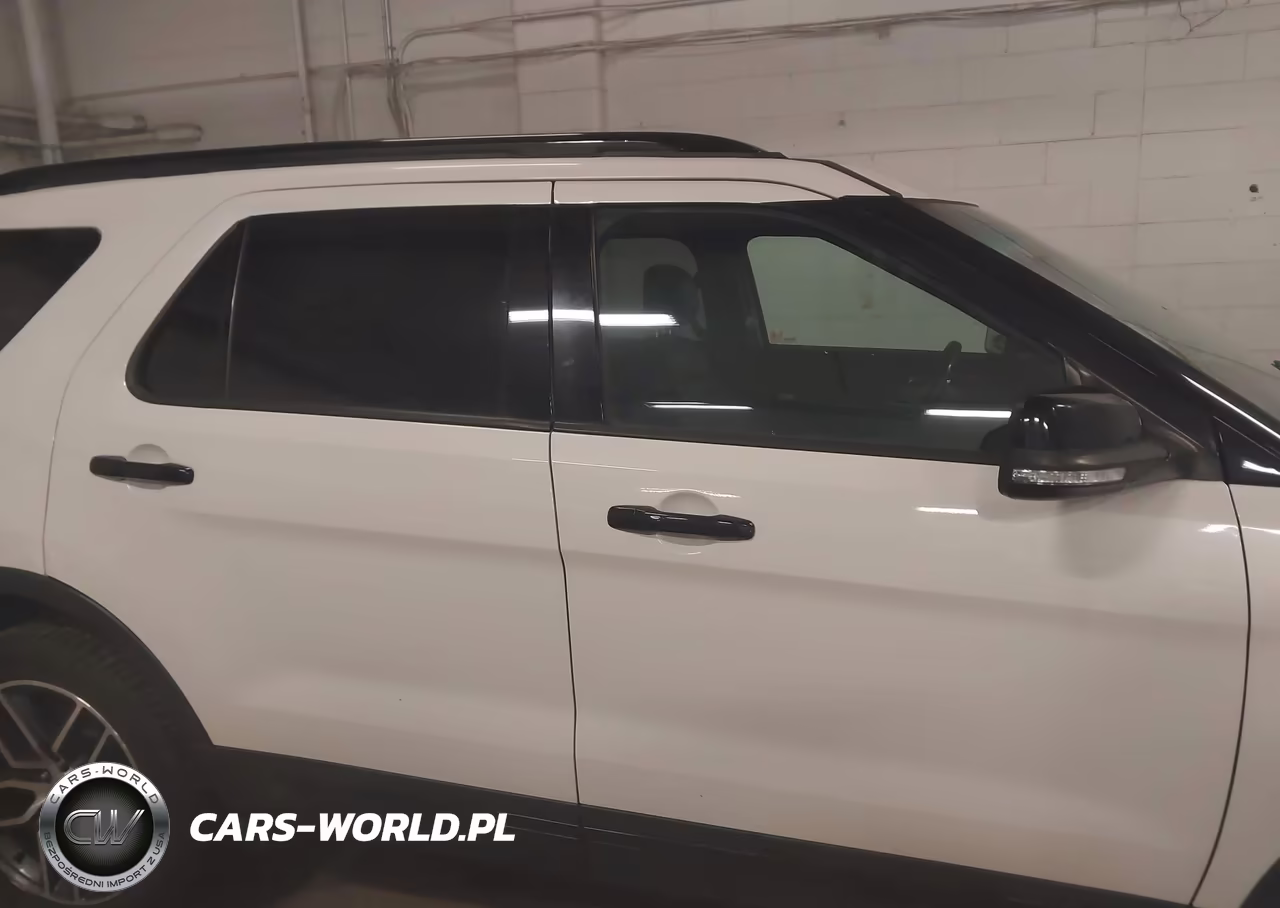 2016 Ford Explorer Sport VIN:1FM5K8GTXGGC04686 - 14
