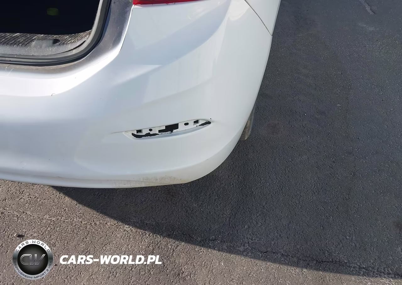 2018 Chevrolet Cruze Ls Auto VIN:1G1BC5SM9J7213415 - 18