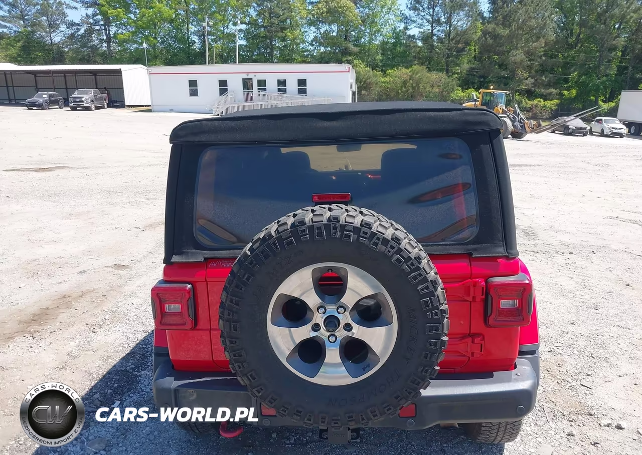 2018 Jeep Wrangler Unlimited Rubicon 4X4 VIN:1C4HJXFN7JW255576 - 17