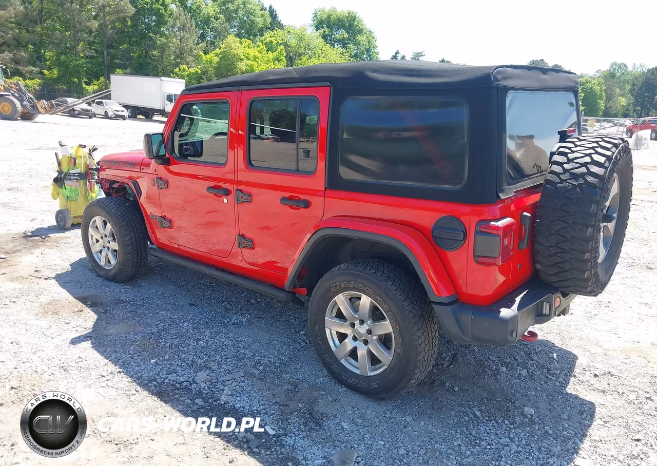 2018 Jeep Wrangler Unlimited Rubicon 4X4 VIN:1C4HJXFN7JW255576 - 3