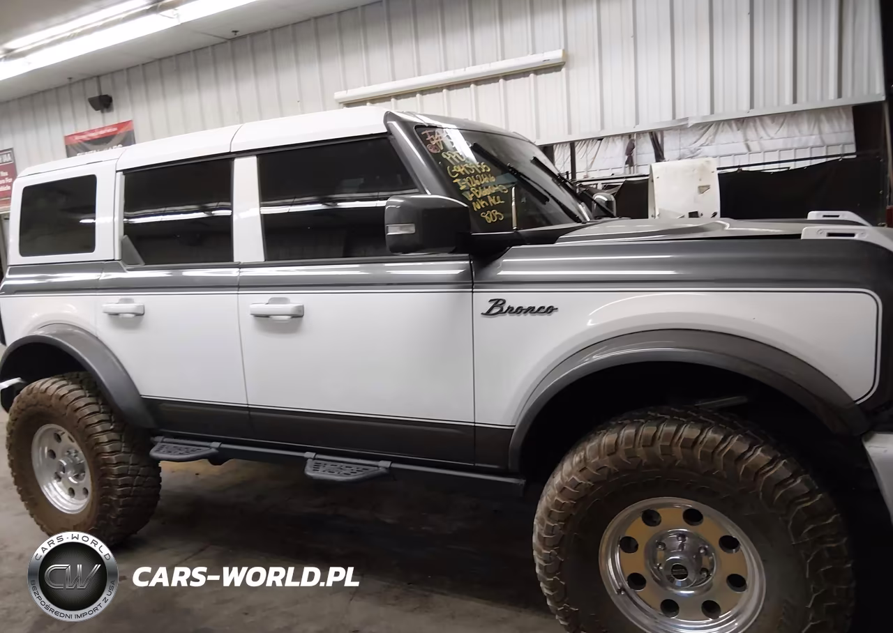 2022 Ford Bronco Wildtrak VIN:1FMEE5DP5NLB66043 - 13
