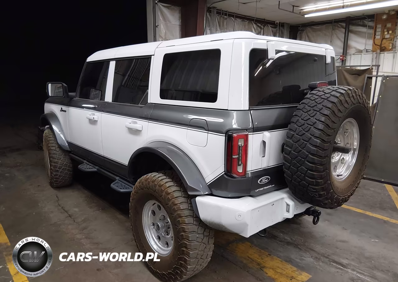 2022 Ford Bronco Wildtrak VIN:1FMEE5DP5NLB66043 - 3