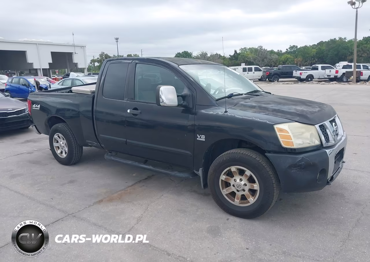 2004 Nissan Titan Se