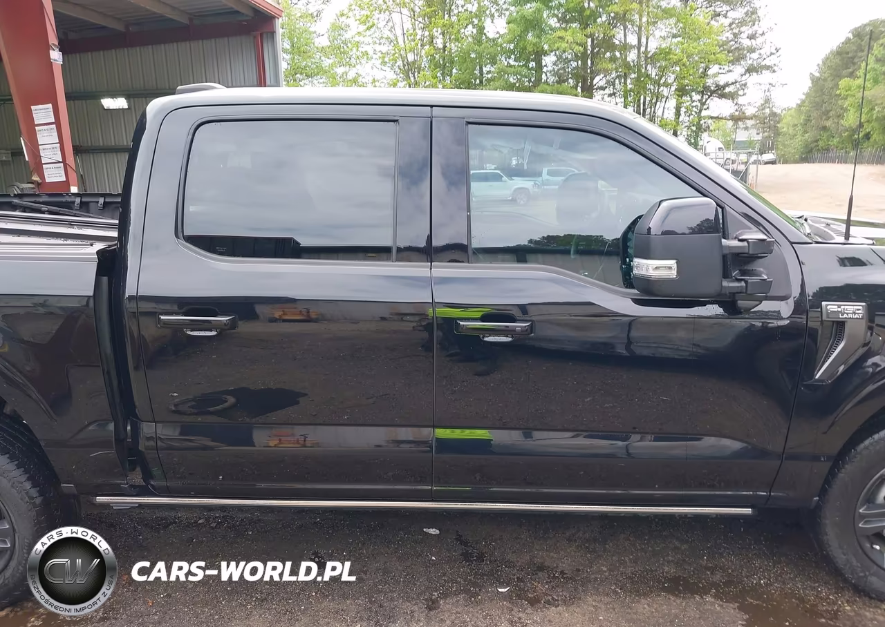 2023 Ford F-150 Lariat VIN:1FTFW1E8XPFC19987 - 13