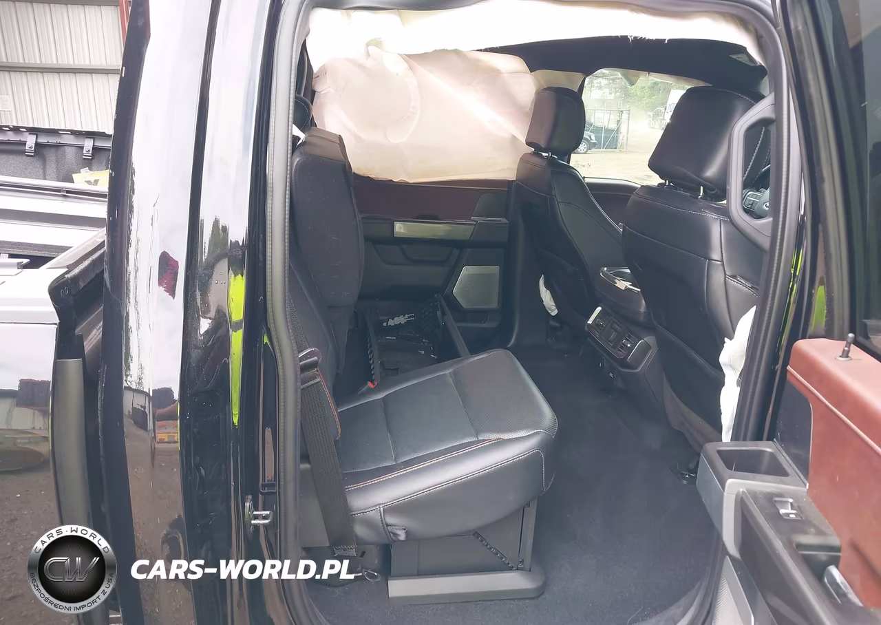2023 Ford F-150 Lariat VIN:1FTFW1E8XPFC19987 - 8