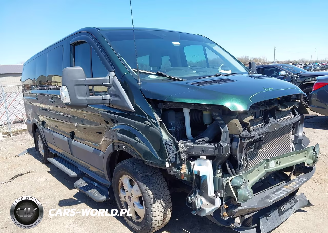 2017 Ford Transit-150 Xlt