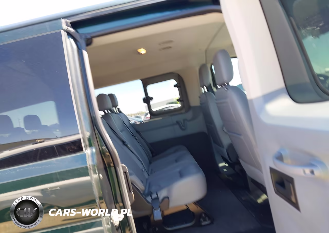 2017 Ford Transit-150 Xlt VIN:1FMZK1ZM2HKA24986 - 8