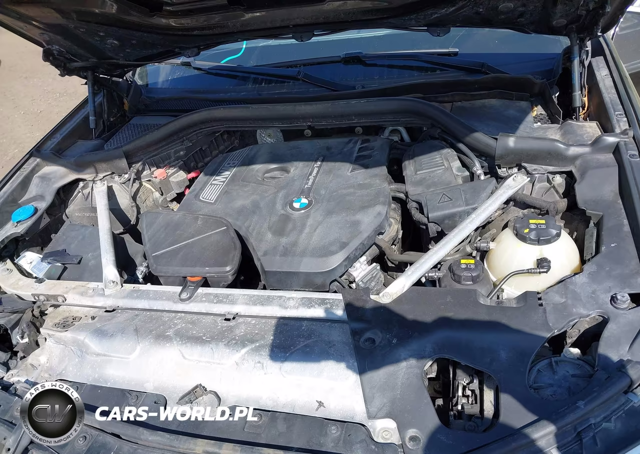 2019 BMW X3 xDrive30I VIN:5UXTR9C5XKLE11973 - 10