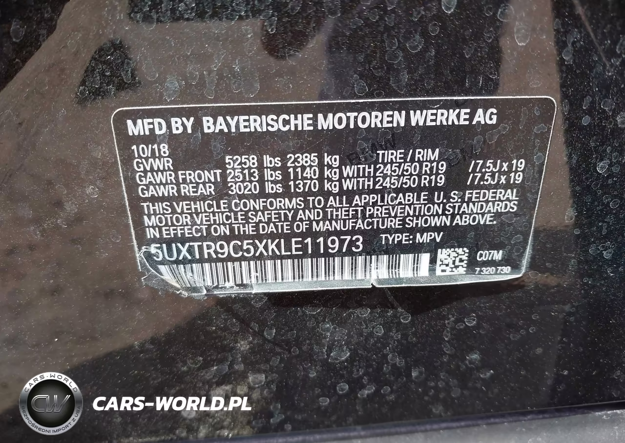 2019 BMW X3 xDrive30I VIN:5UXTR9C5XKLE11973 - 9