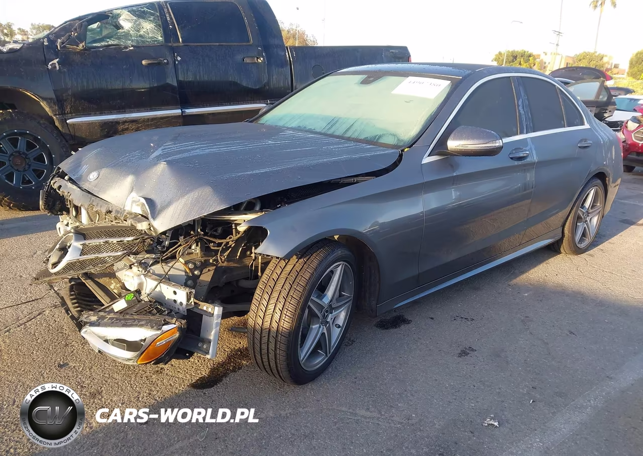 2017 Mercedes-Benz C 300 Sport VIN:55SWF4JB5HU213909 - 2