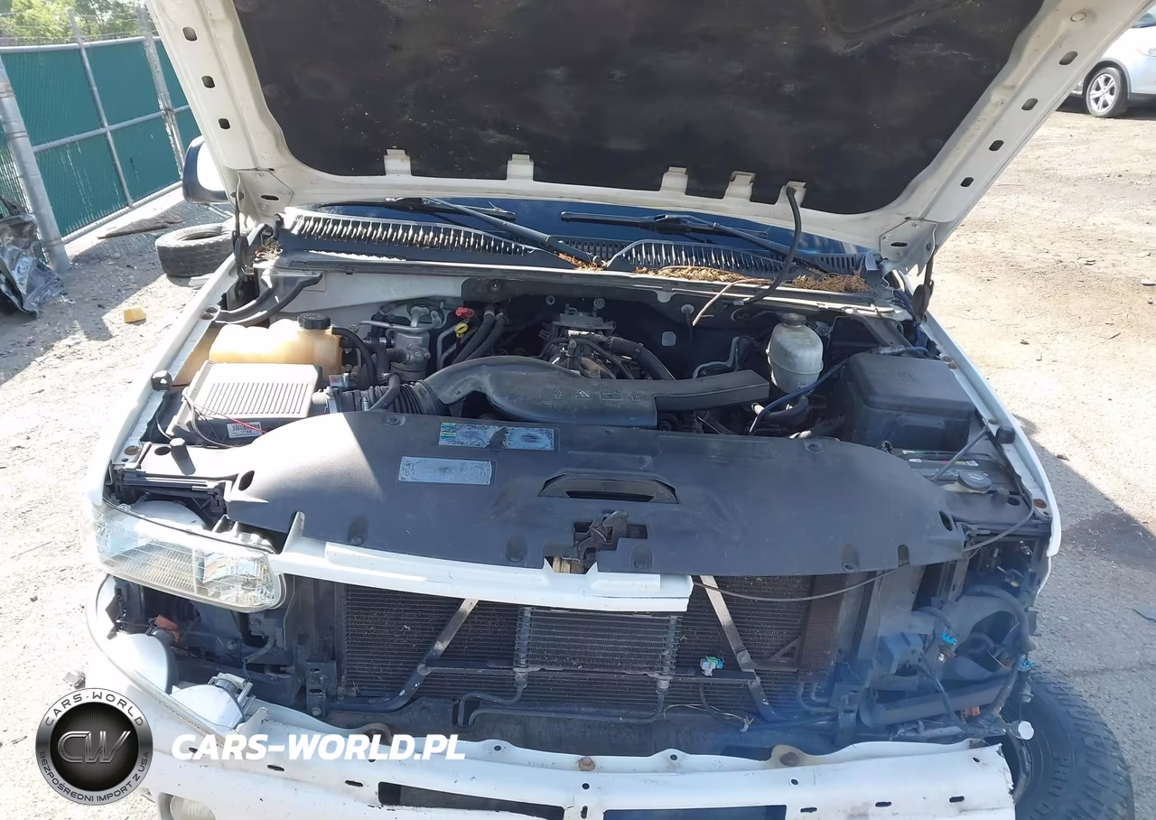 2005 Chevrolet Tahoe Z71 VIN:1GNEK13T55R196698 - 10