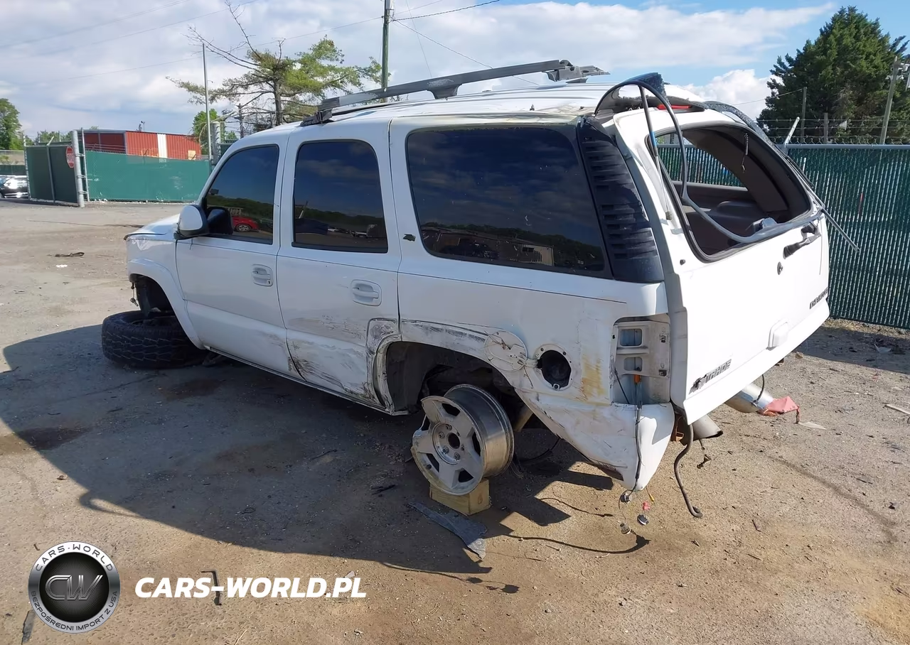 2005 Chevrolet Tahoe Z71 VIN:1GNEK13T55R196698 - 3