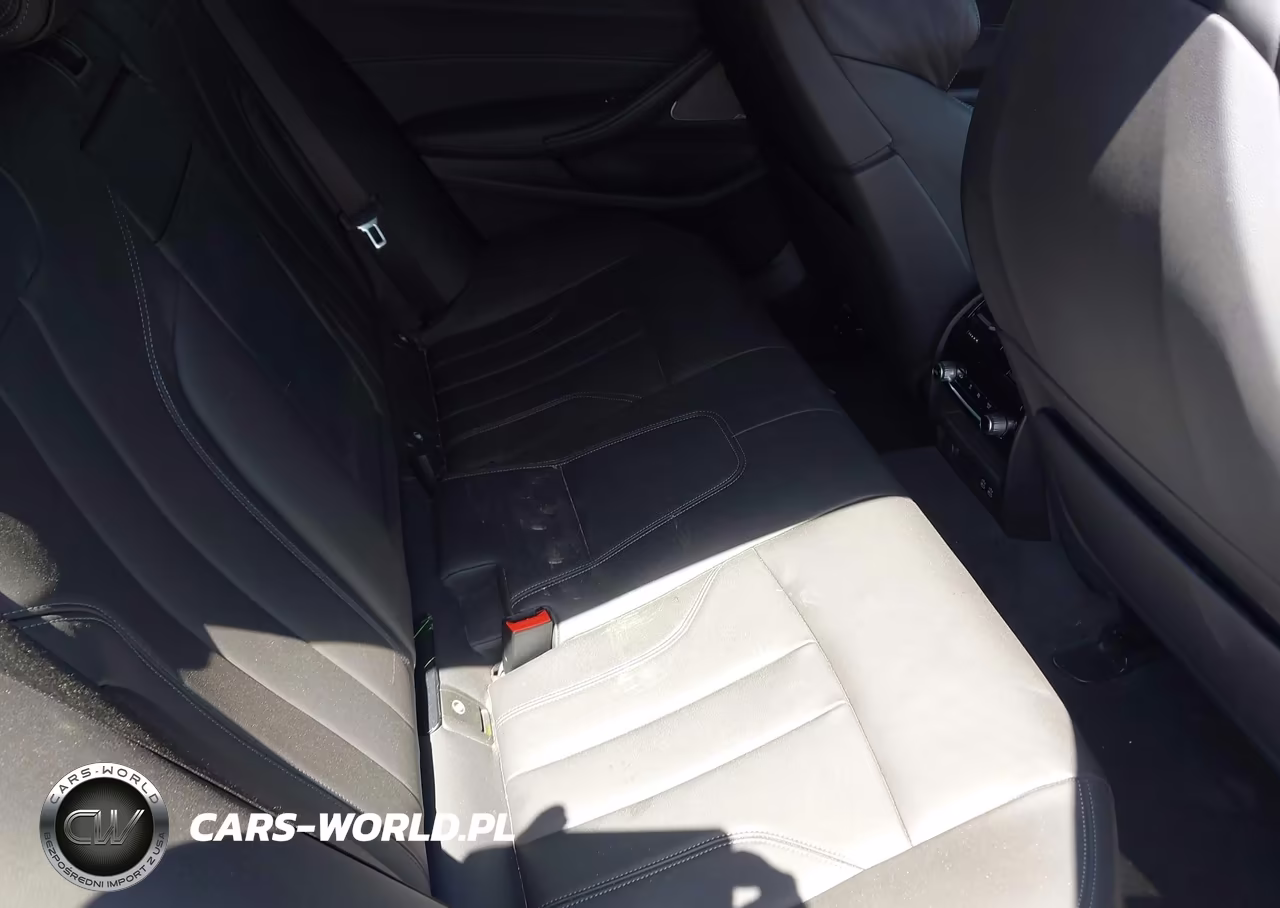 2021 BMW M5 VIN:WBS83CH04MCF17382 - 8