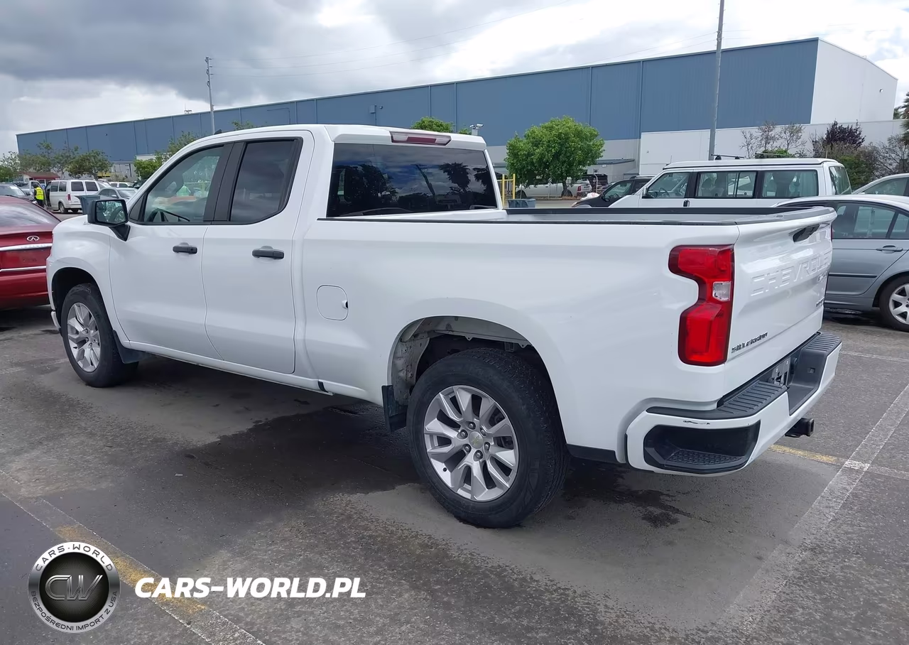 2021 Chevrolet Silverado 1500 2Wd Standard Bed Custom VIN:1GCRWBEK9MZ315862 - 3