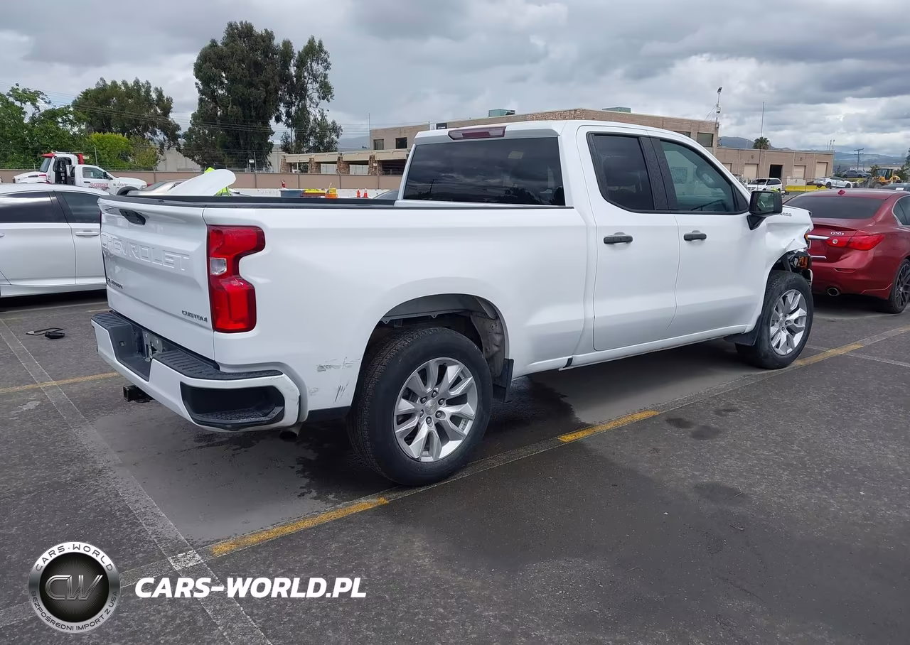 2021 Chevrolet Silverado 1500 2Wd Standard Bed Custom VIN:1GCRWBEK9MZ315862 - 4