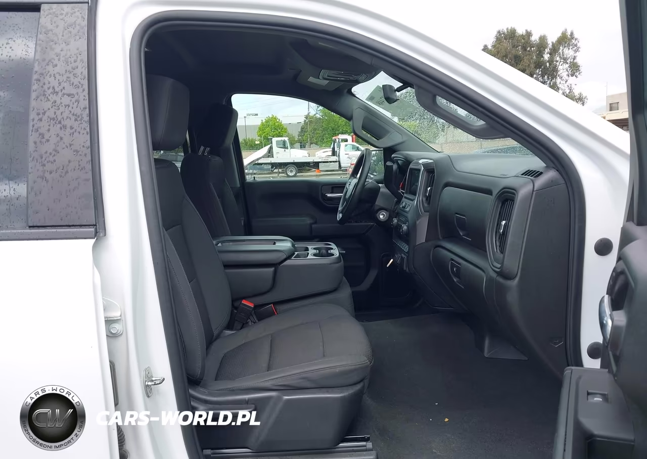 2021 Chevrolet Silverado 1500 2Wd Standard Bed Custom VIN:1GCRWBEK9MZ315862 - 5