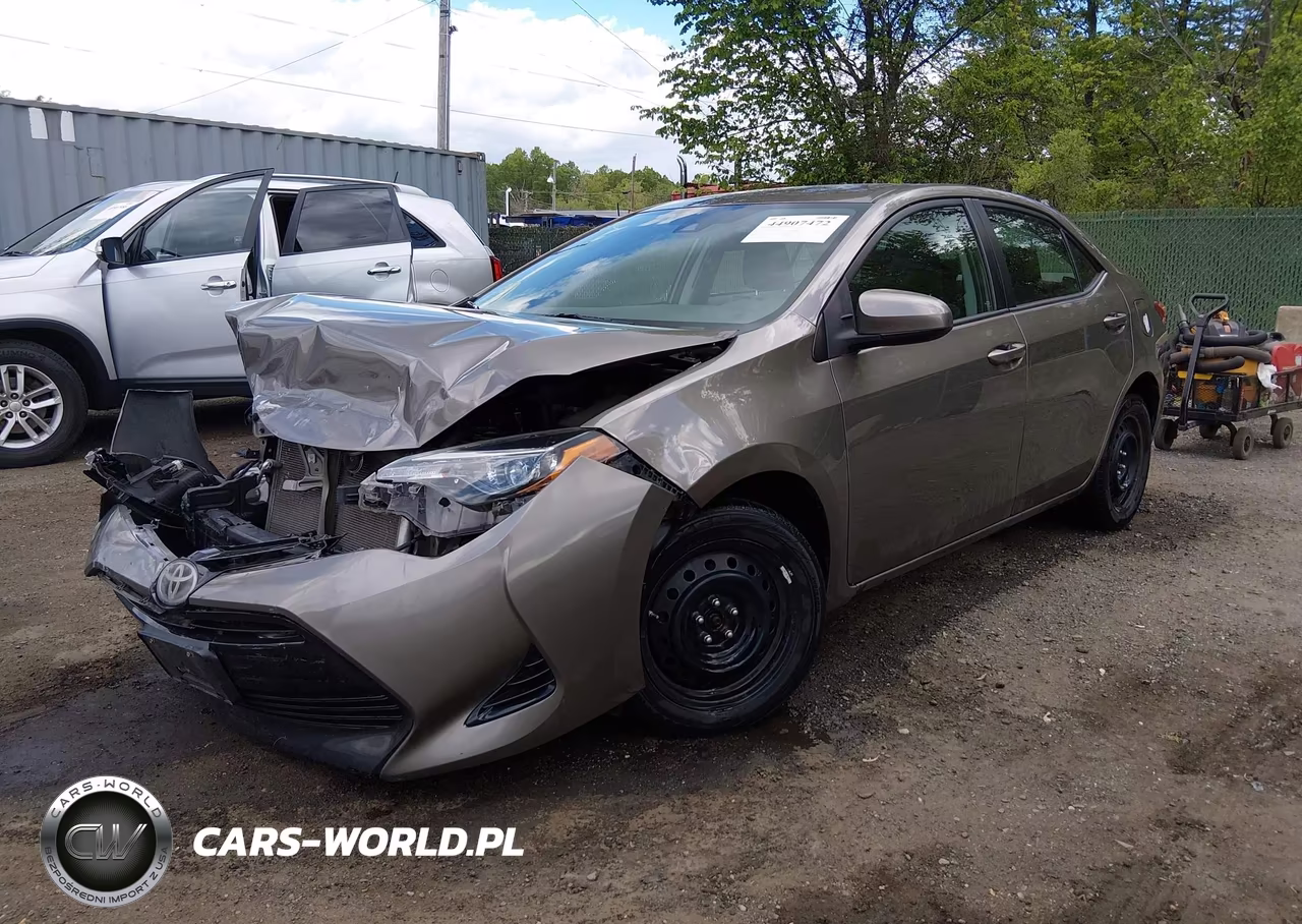 2017 Toyota Corolla Le VIN:2T1BURHE0HC822705 - 2