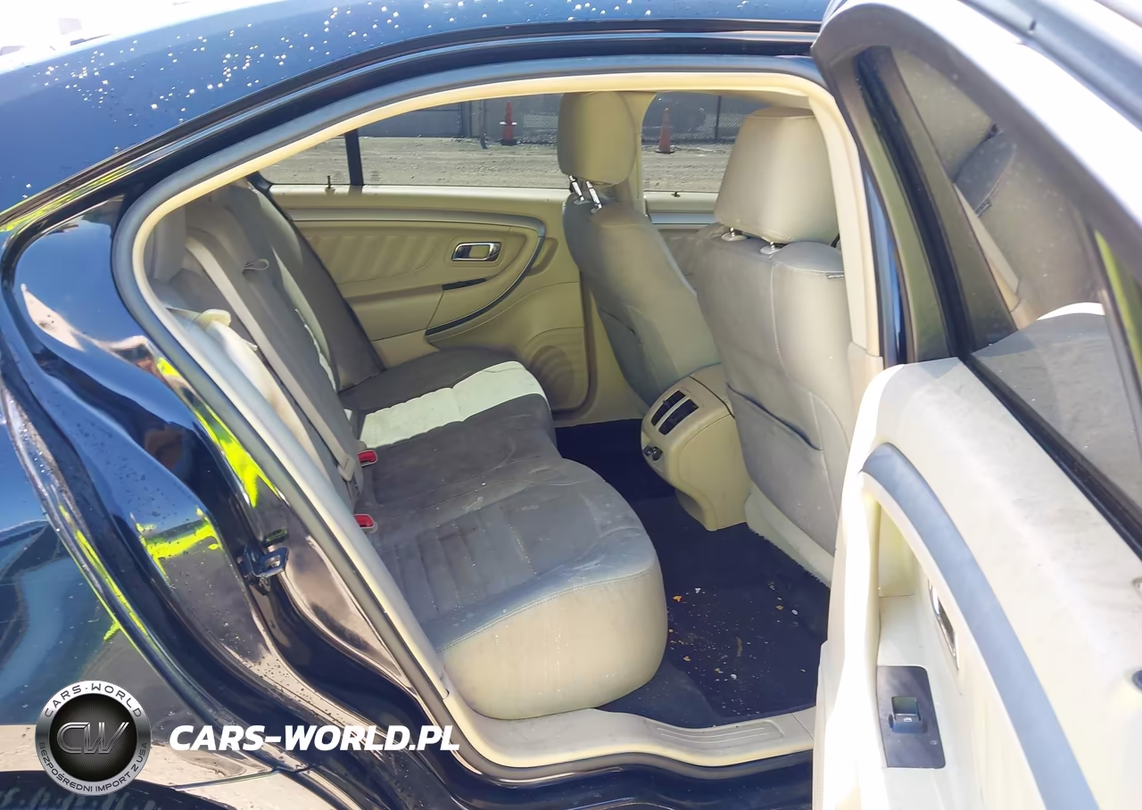 2018 Ford Taurus Se VIN:1FAHP2D81JG103016 - 8
