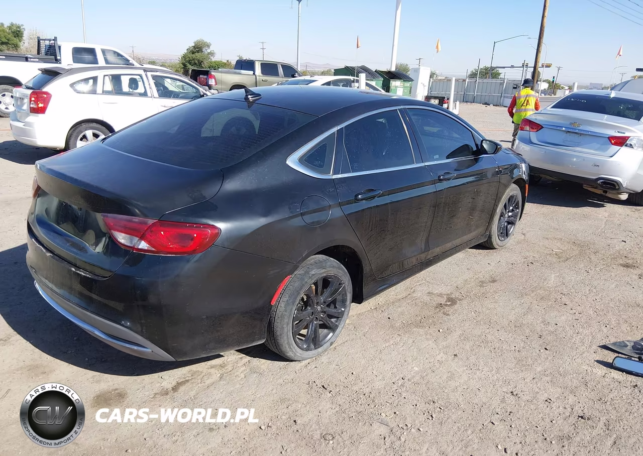 2017 Chrysler 200 Limited Platinum VIN:1C3CCCAB0HN501690 - 4