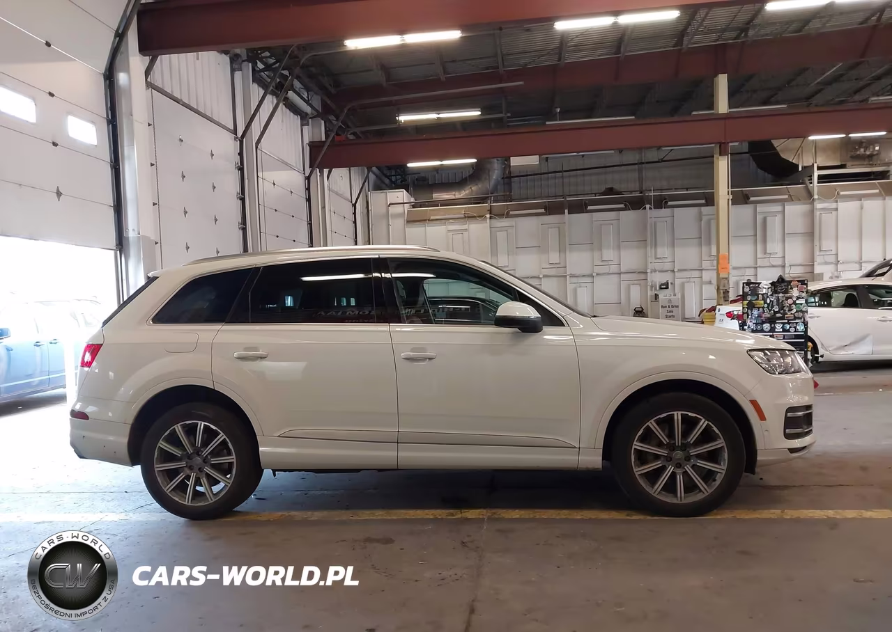 2019 Audi Q7 55 Premium VIN:WA1VAAF77KD006185 - 14