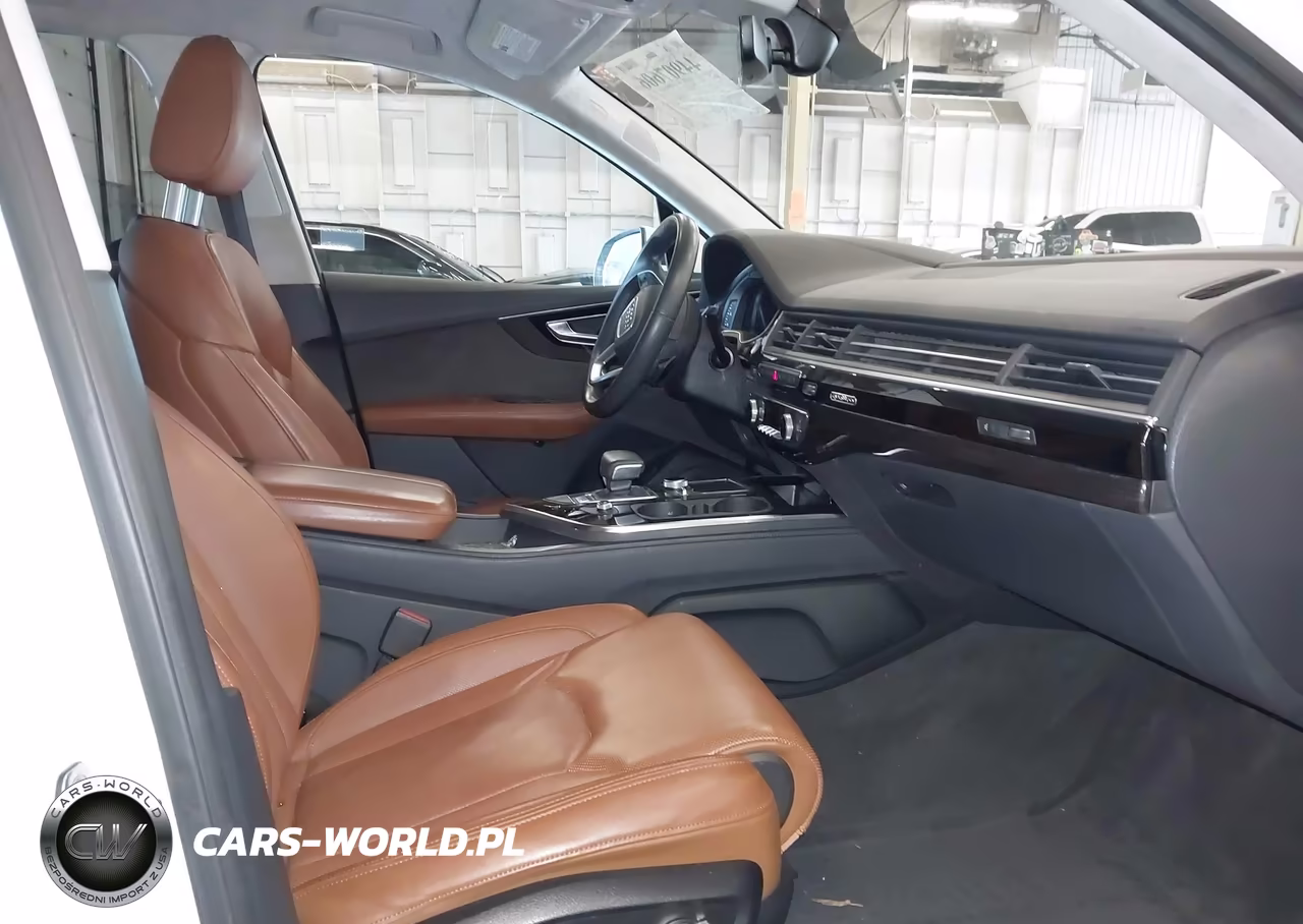 2019 Audi Q7 55 Premium VIN:WA1VAAF77KD006185 - 5