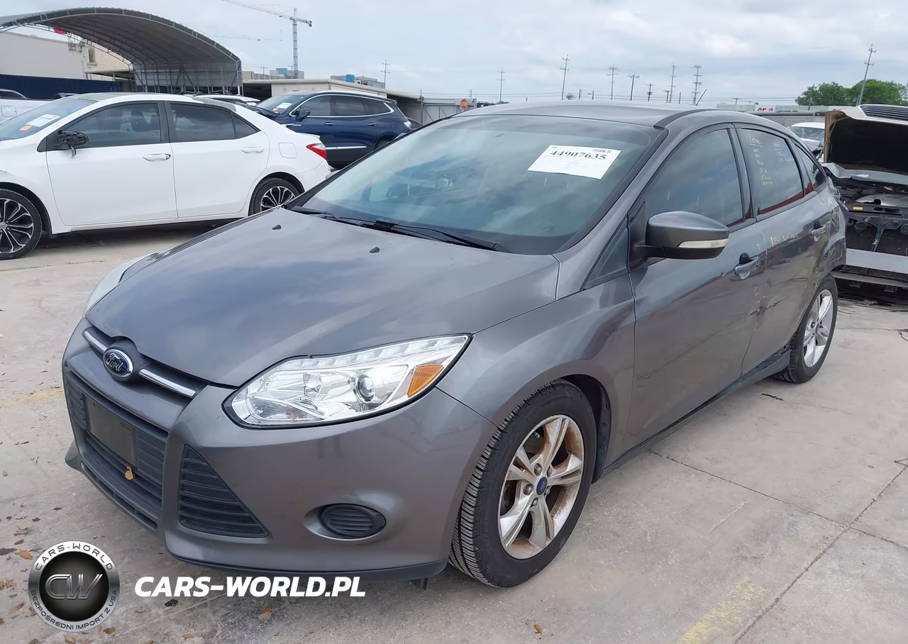 2014 Ford Focus Se VIN:1FADP3F29EL275949 - 2