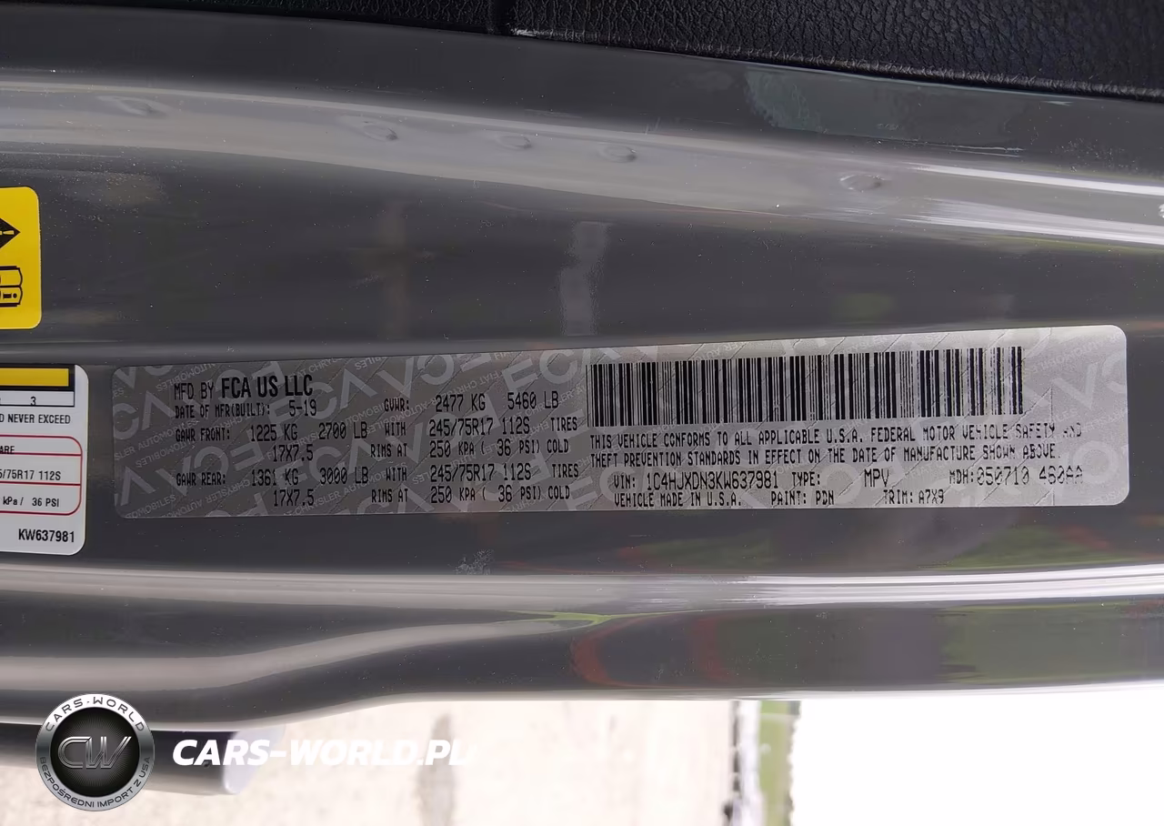 2019 Jeep Wrangler Unlimited Sport S 4X4 VIN:1C4HJXDN3KW637981 - 9