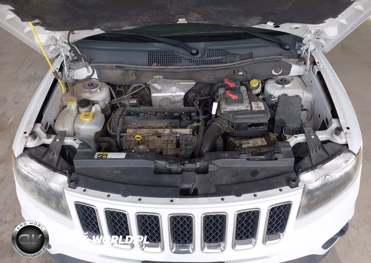 2015 Jeep Compass Sport VIN:1C4NJCBA5FD436998 - 10