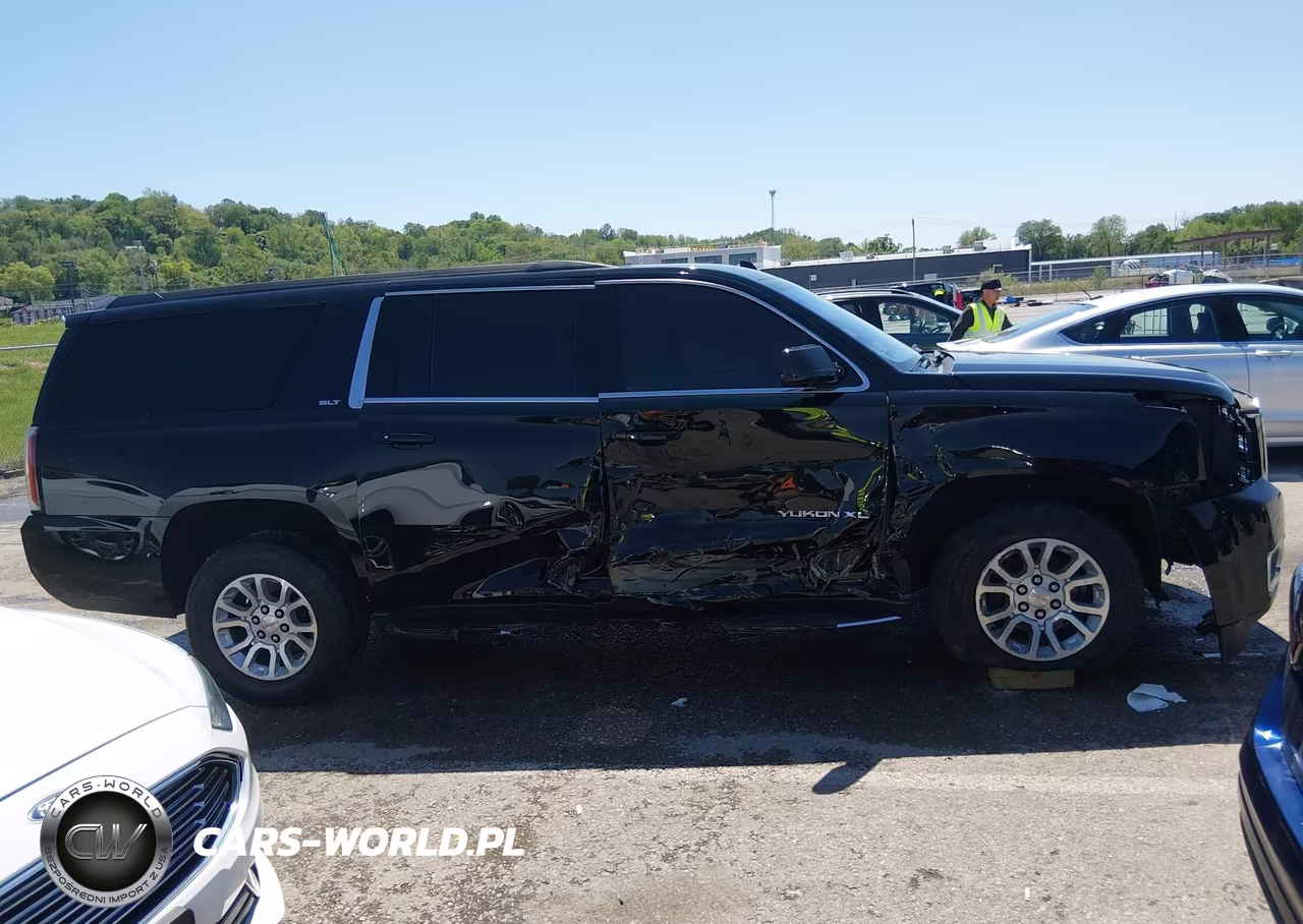 2019 GMC Yukon Xl Slt VIN:1GKS2GKC5KR394679 - 13