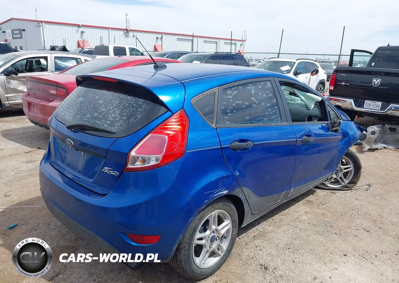 2018 Ford Fiesta Se VIN:3FADP4EJ0JM135294 - 4